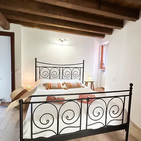 Borgo 26 - Riviera Ligure & Cinque Terre * Camedone