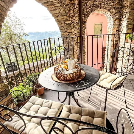 Borgo 26 بيت للعطل *