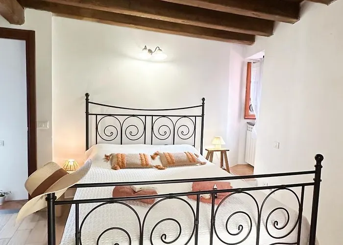 Borgo 26 - Riviera Ligure & Cinque Terre * Camedone